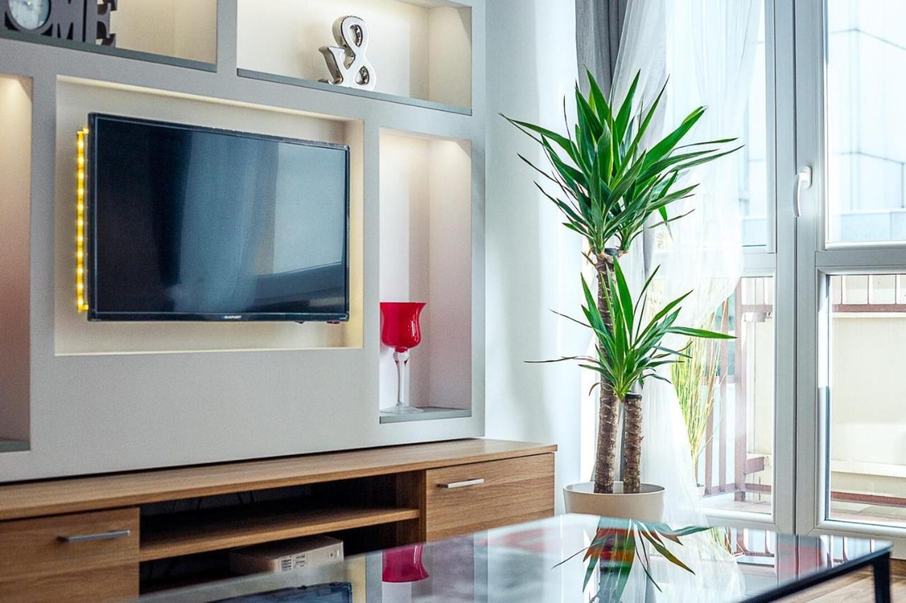 Panska 3 - Apartment With Balcony By Noclegi Renters ワルシャワ エクステリア 写真